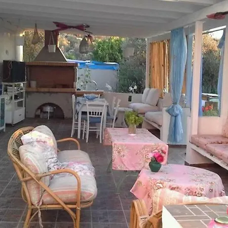 Villa Xenios Zeus Fournario *